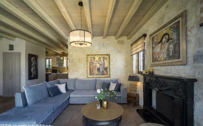 Heraklion Twins House - Private Pool Retreat Episkopi  Ngoại thất bức ảnh